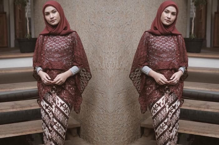 Tips Memakai Hijab Pashmina Model Batik
