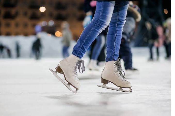 Cara Bermain Ice Skating yang Mudah dan Menyenangkan Untuk Pemula